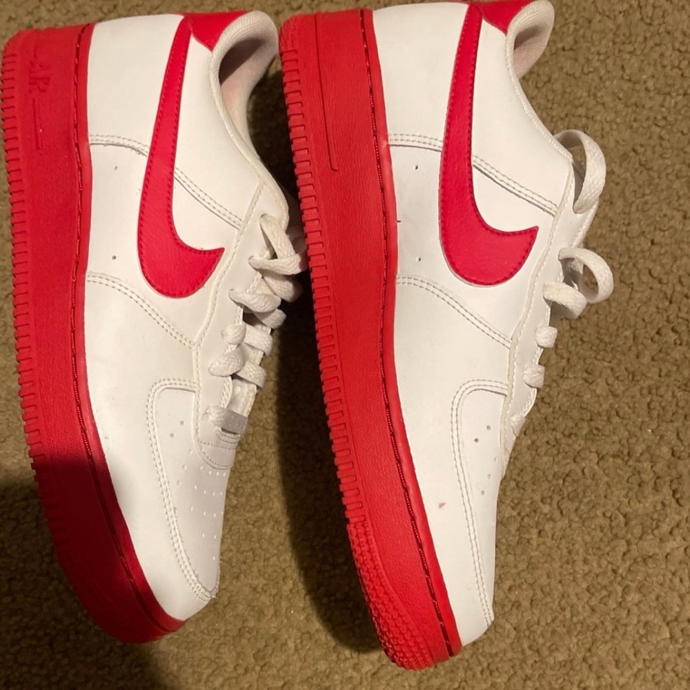 Nike Kids Air Force 1  in White and Red size 7